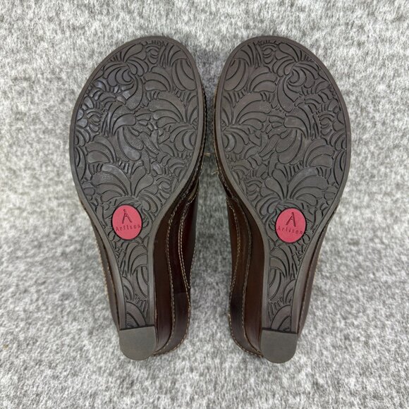 ✅Clarks Artisan Brown Leather Wedge Sandals Womens Size 7M Criss-Cross Open-Toe - Picture 10 of 11